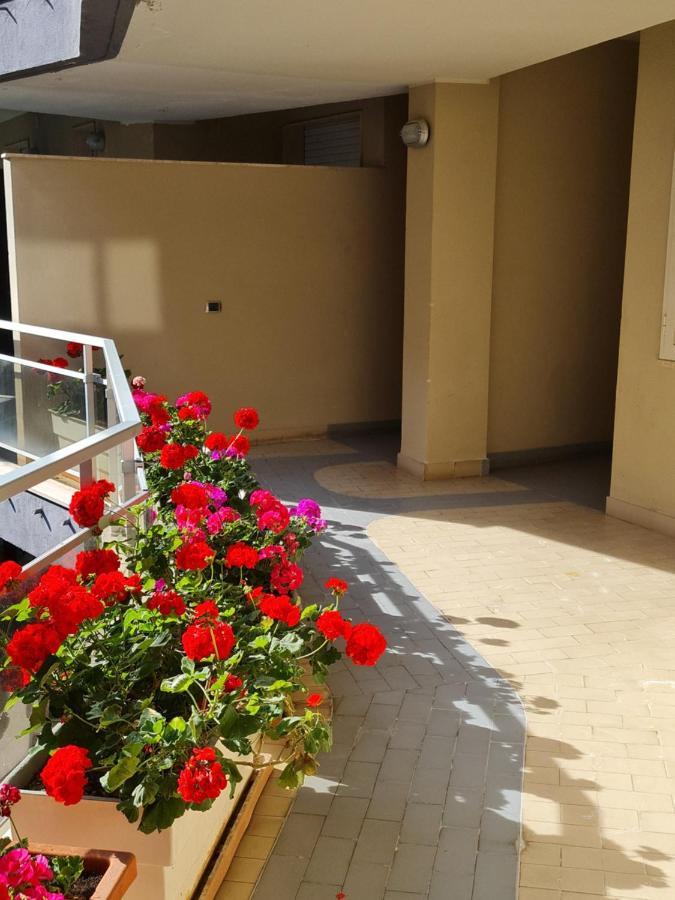 Monti Guest House Alghero Luaran gambar
