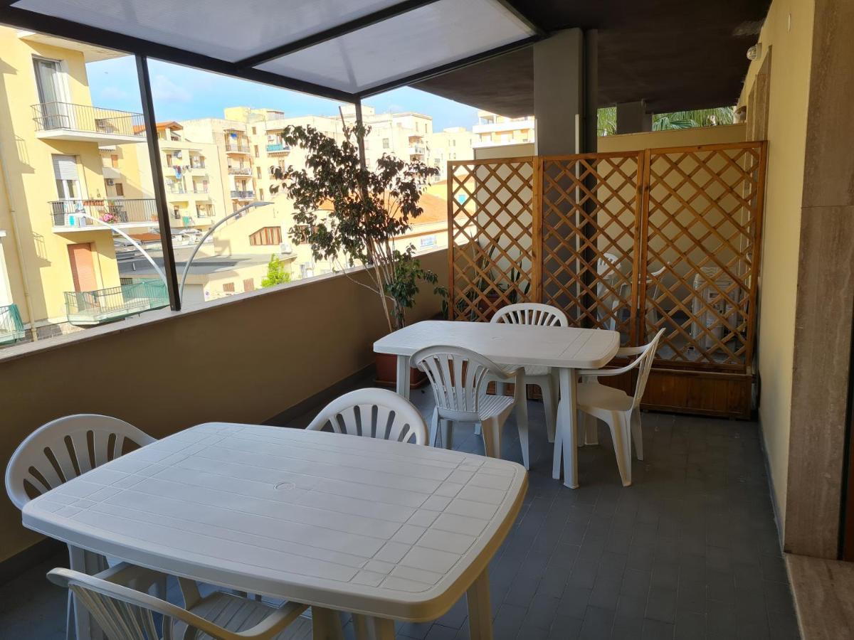 Monti Guest House Alghero Luaran gambar