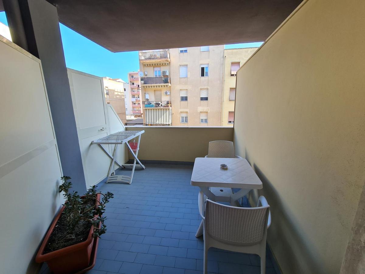 Monti Guest House Alghero Luaran gambar