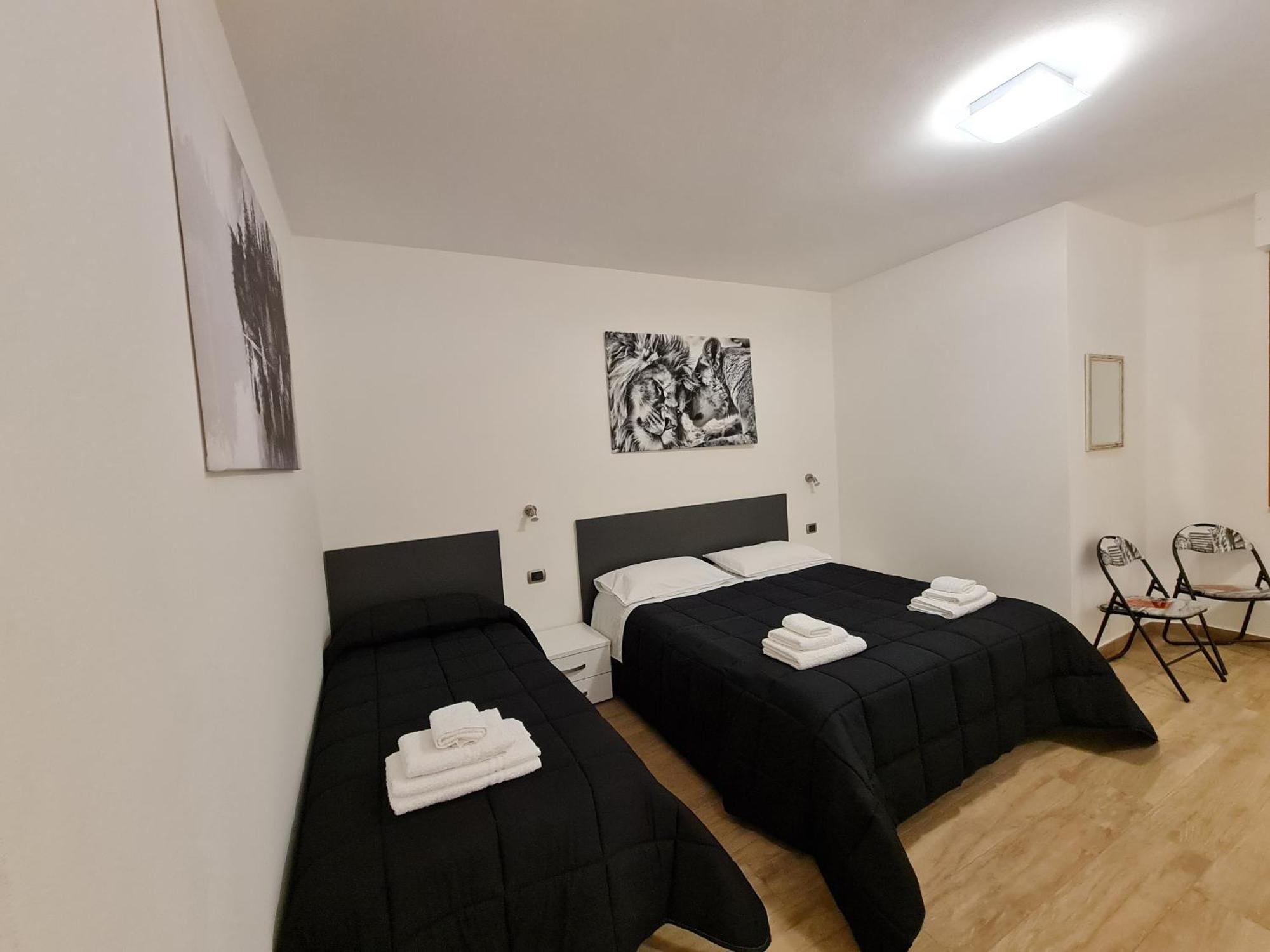 Monti Guest House Alghero Luaran gambar